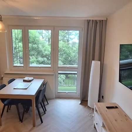 Saturna Apartment *